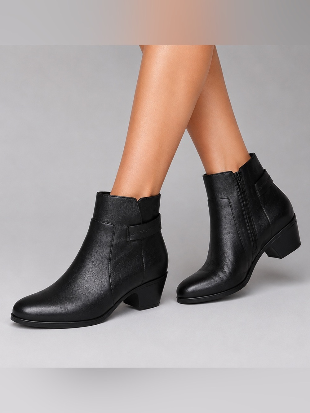 ✨🖤 Clarks Collection Black Leather Ankle Booties Low Block Heel Side 9 Zip Chic